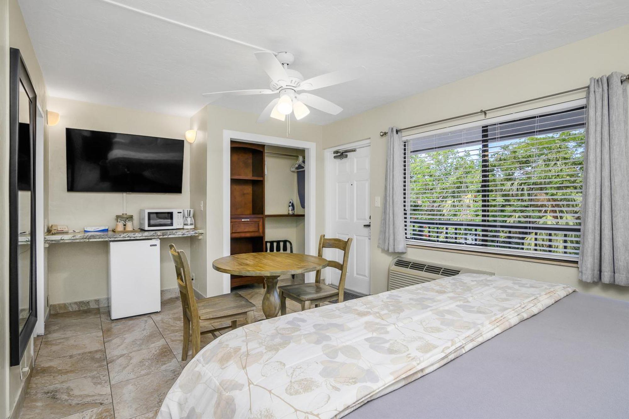 The Fairways Inn Of North Naples מראה חיצוני תמונה