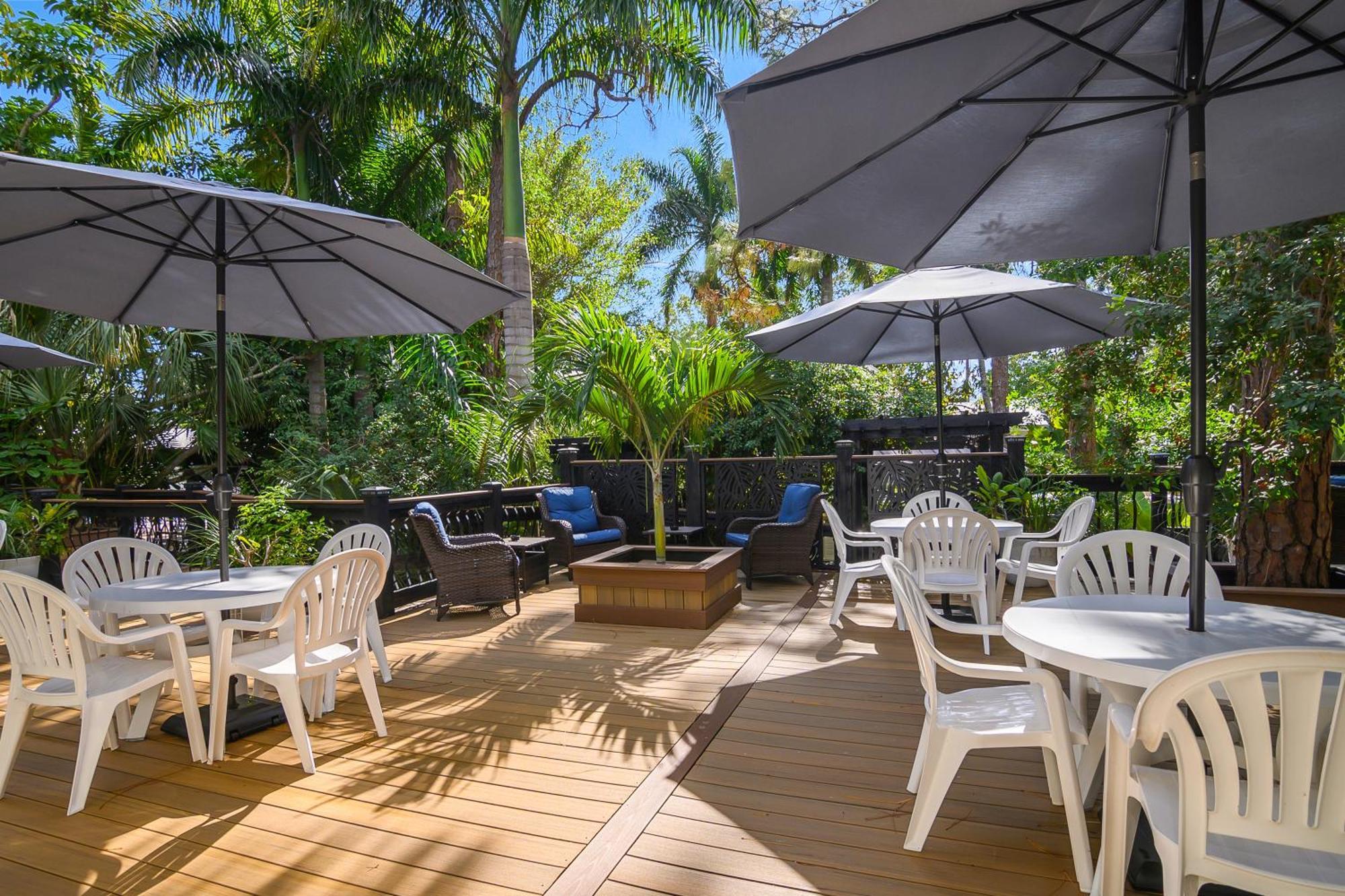 The Fairways Inn Of North Naples מראה חיצוני תמונה