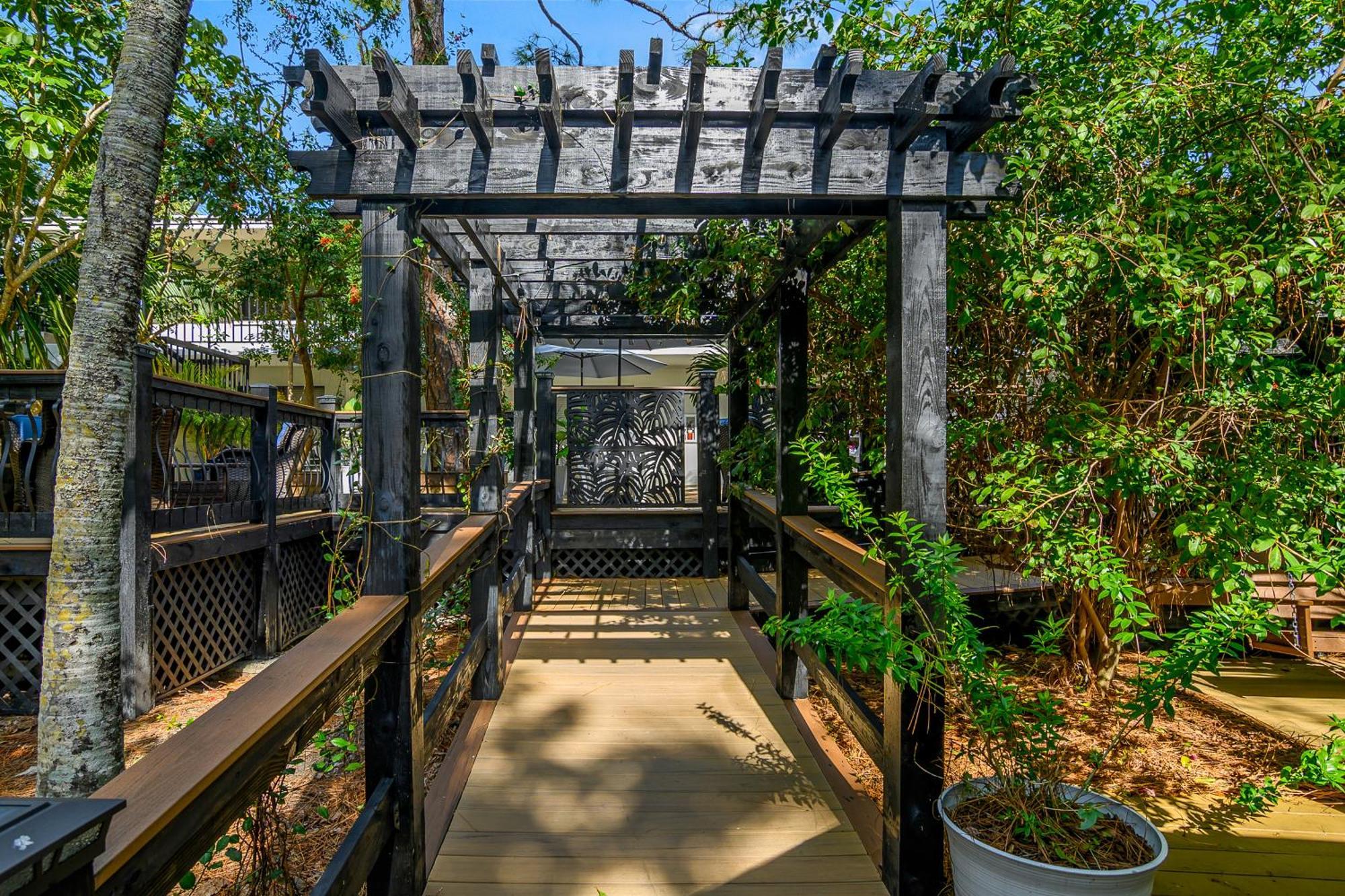 The Fairways Inn Of North Naples מראה חיצוני תמונה